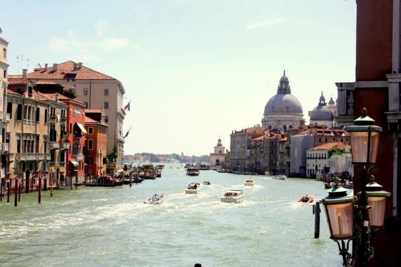 Backpackers House Veneza Exterior foto